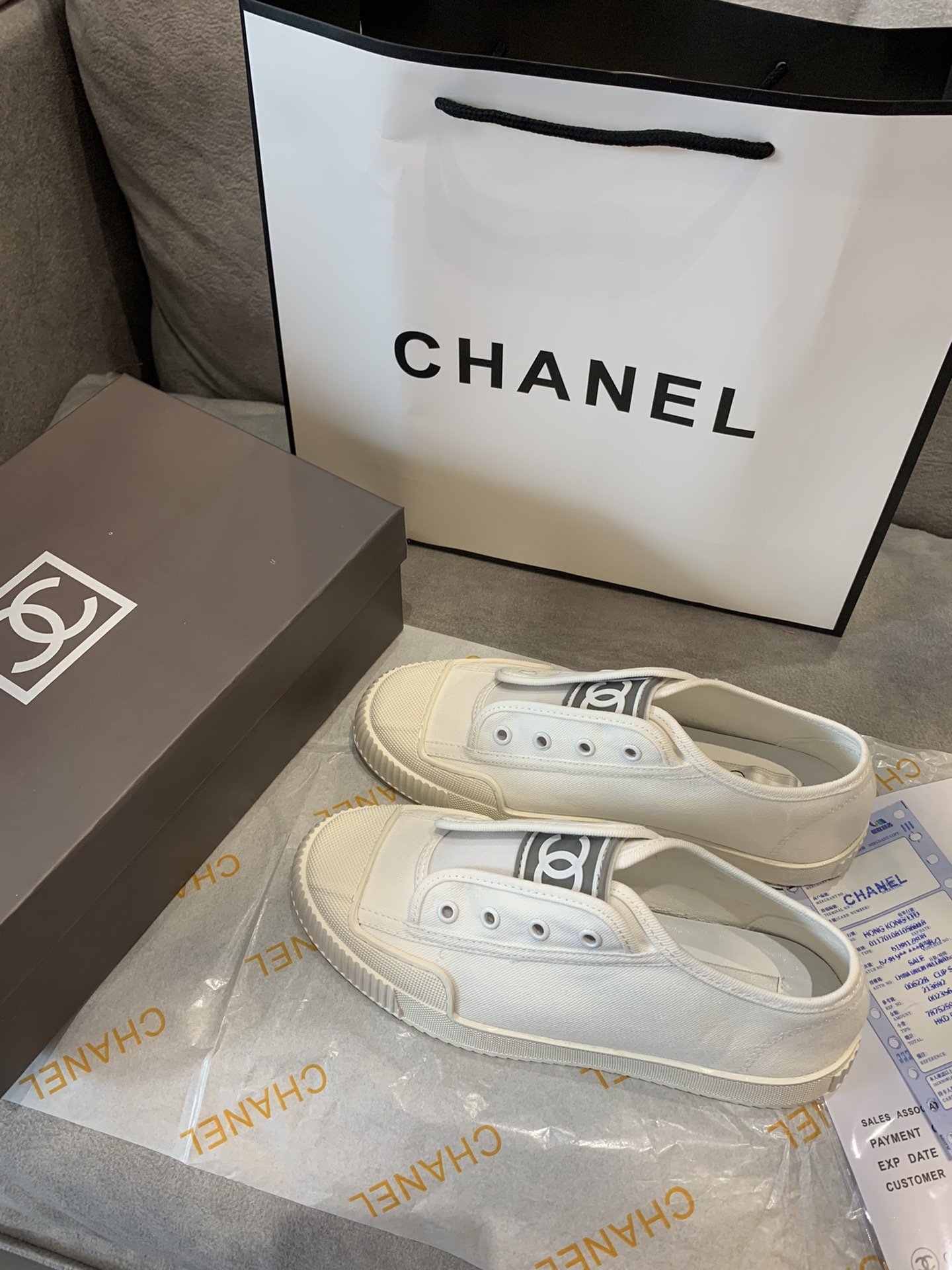 C style classic canvas casual shoes-Luxeon