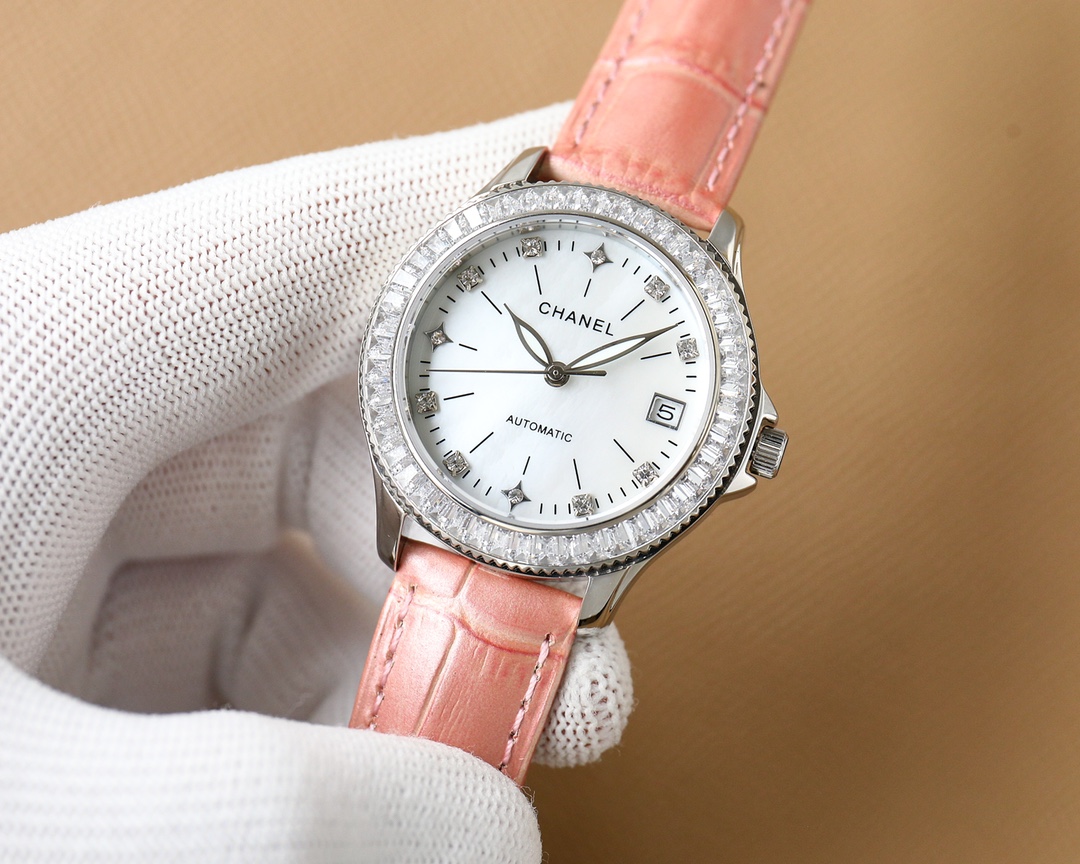 C style Women Mechanical Watch Cowhide Strap Sapphire Mirror-Luxeon