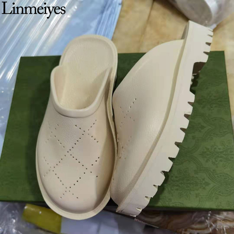 G style Women Thick Sole Platform Slippers-Luxeon