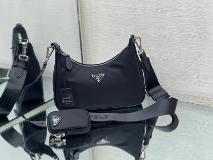 PRA Nylon shoulder bag-Luxeon