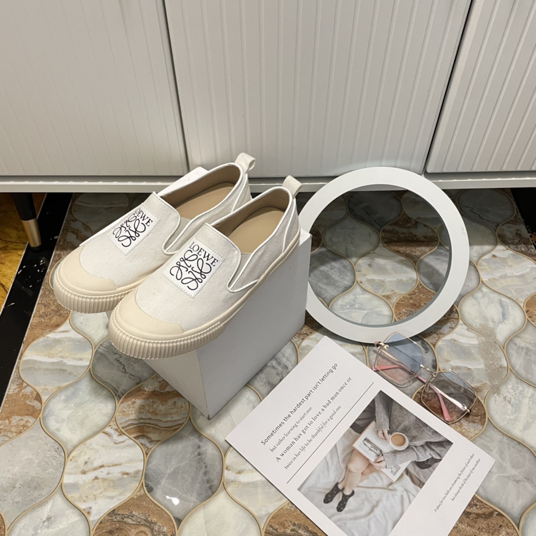 L style new women loafers flats-Luxeon