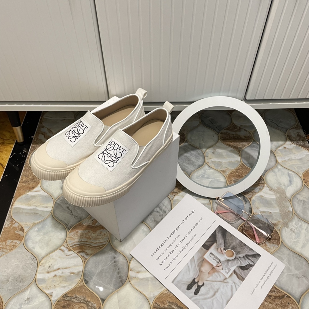 L style new women loafers flats-Luxeon