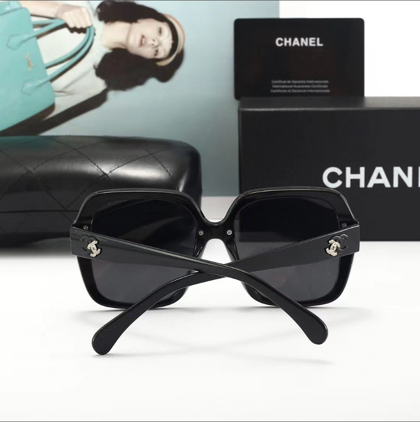 C style fashion square frame sunglasses-Luxeon