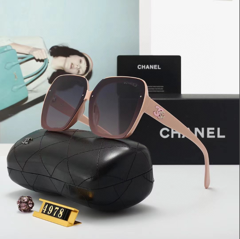 C style fashion square frame sunglasses-Luxeon