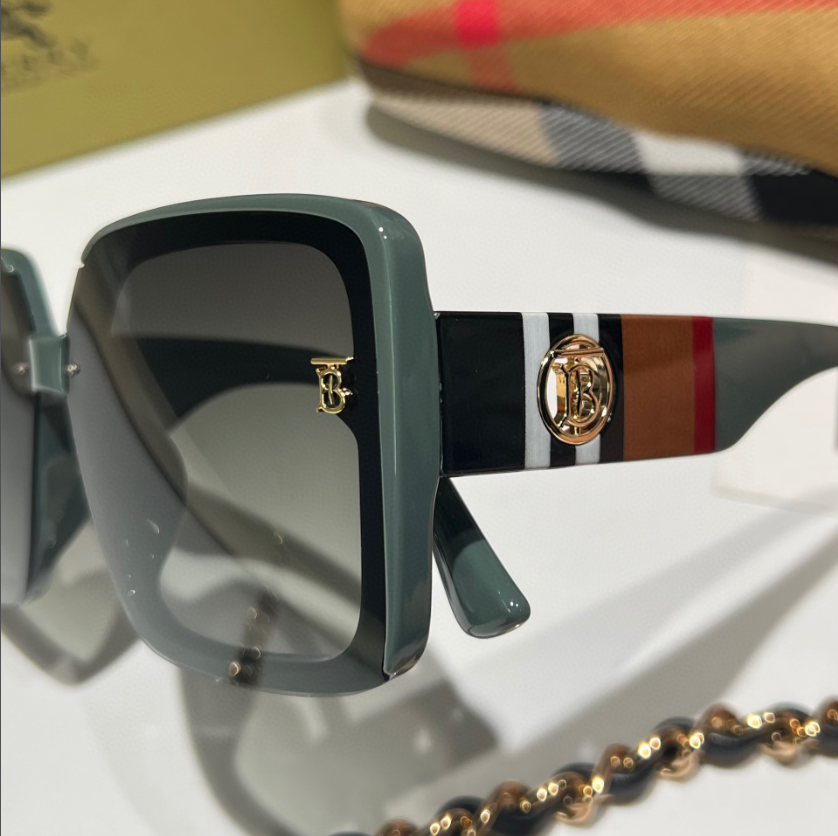 Burberry fashion casual sunglasses-Luxeon