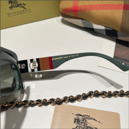 Burberry fashion casual sunglasses-Luxeon