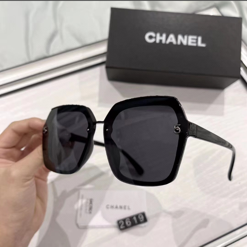 C style fashion classic sunglasses-Luxeon