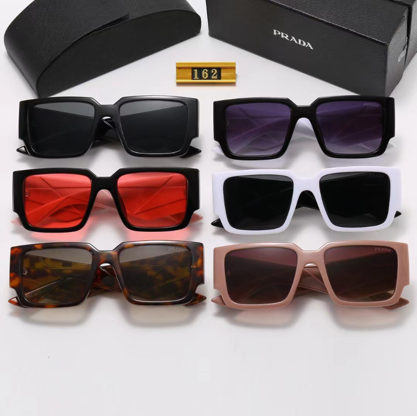 P style fashion square frame sunglasses-Luxeon