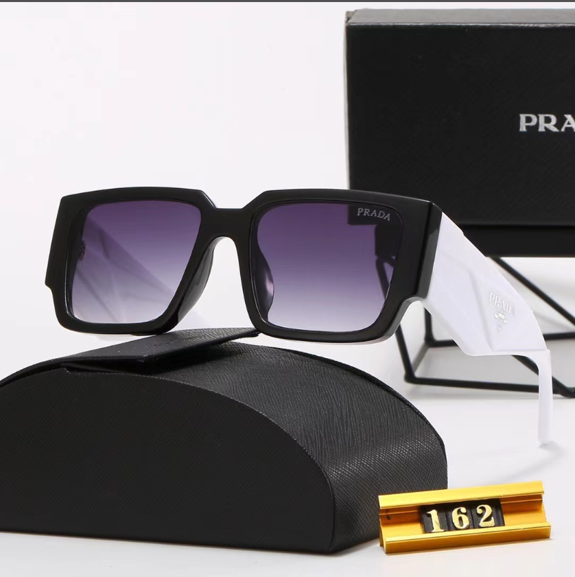 P style fashion square frame sunglasses-Luxeon