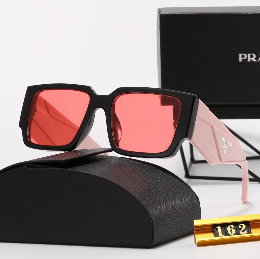 P style fashion square frame sunglasses-Luxeon