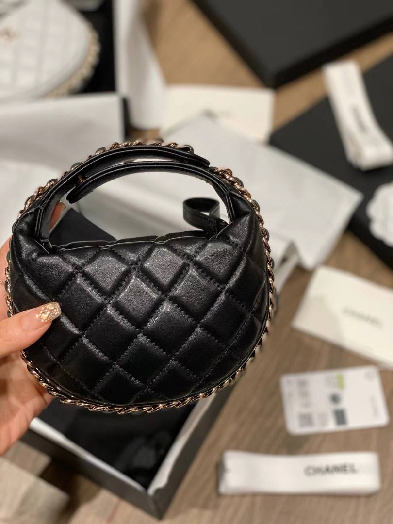 C style New MINI handbag with metal chain-Luxeon