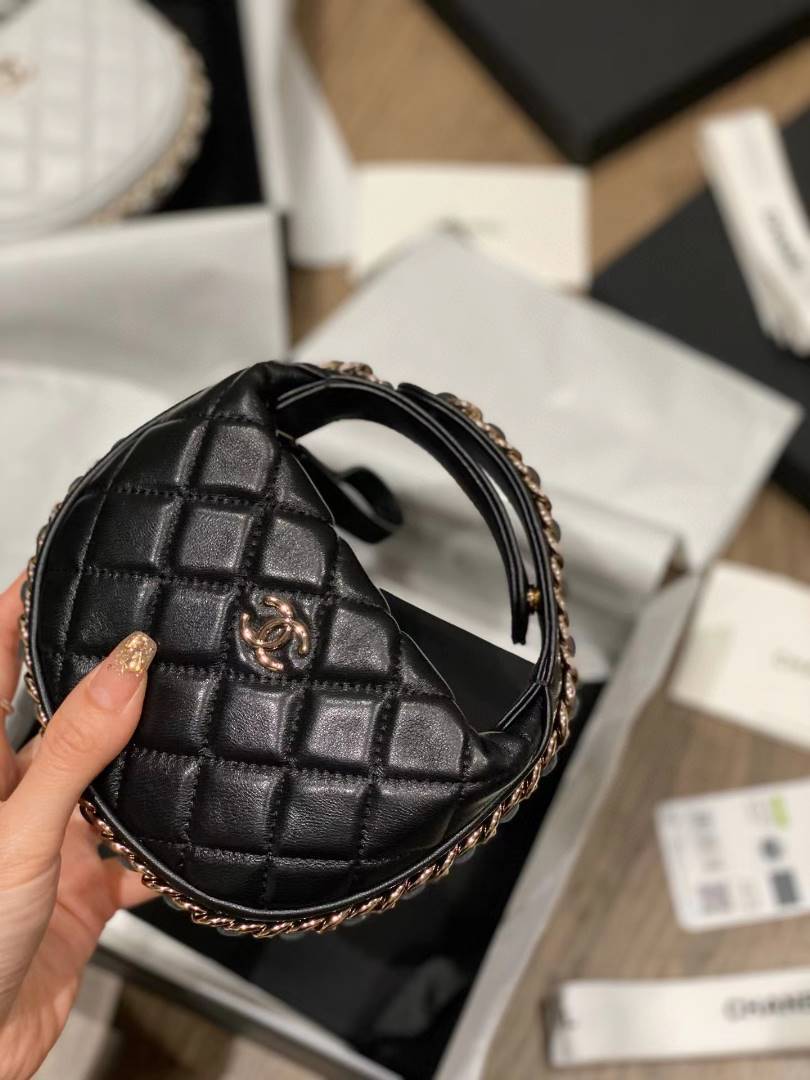 C style New MINI handbag with metal chain-Luxeon