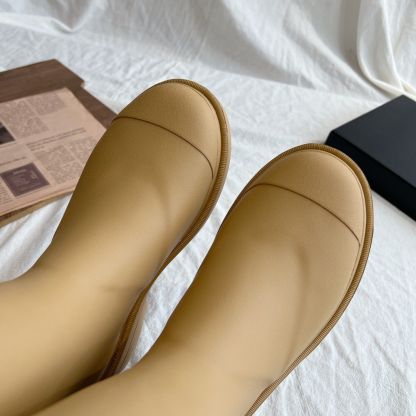 C style vintage rain boots