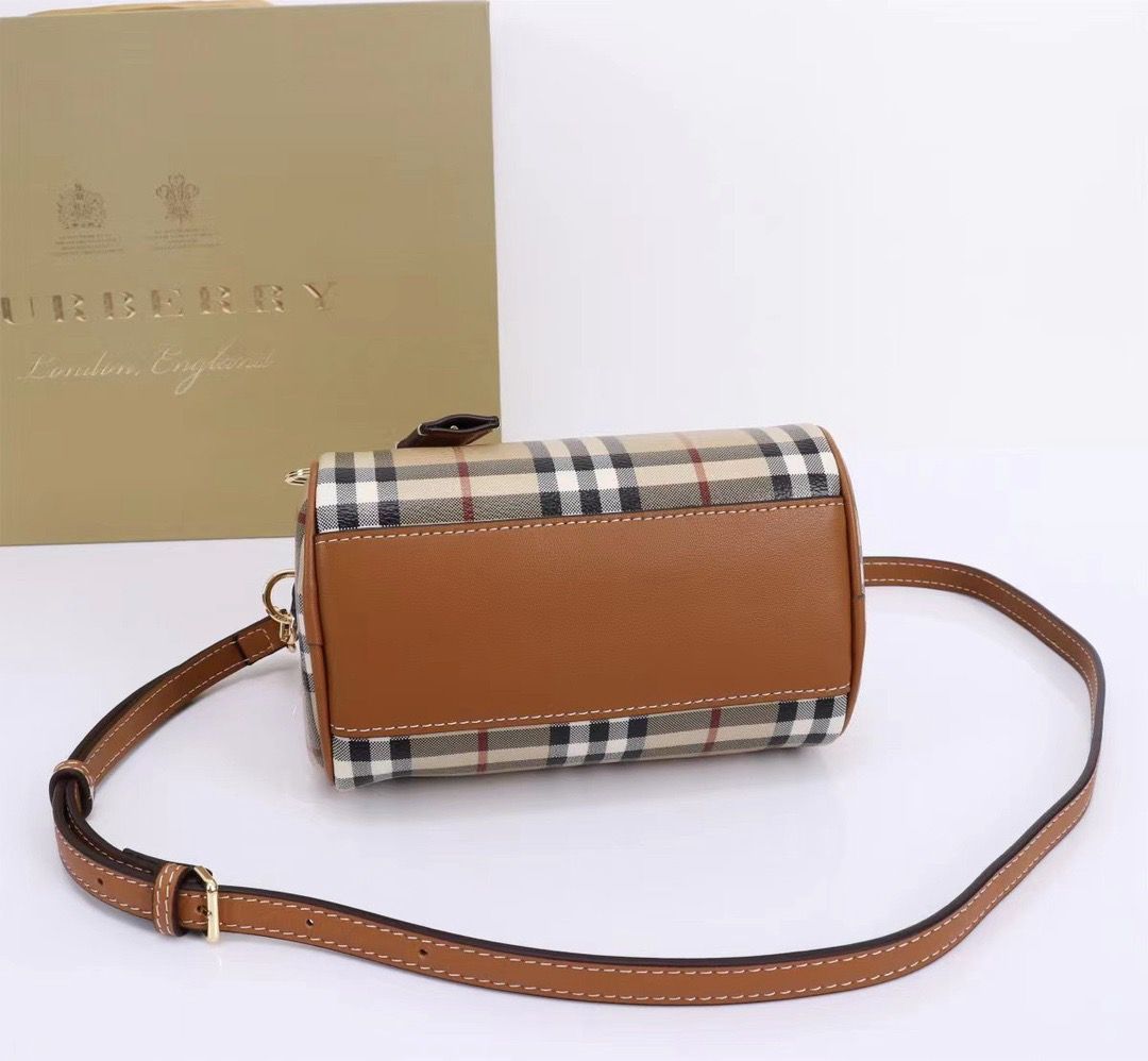 Women handbag
