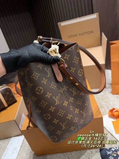 Bucket bag 26*26*17cm