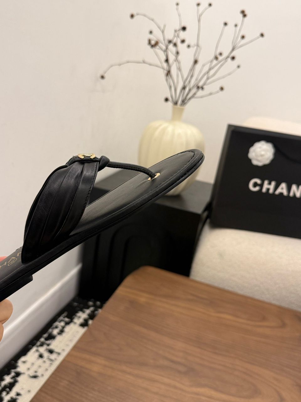 Flip-flops 35-41