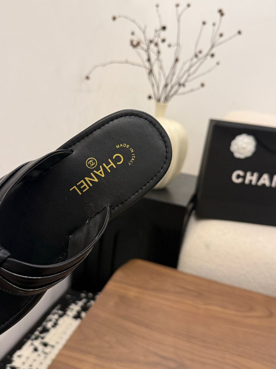 Flip-flops 35-41