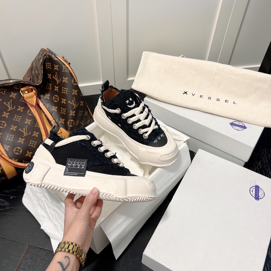 𝙓𝙫𝙚𝙨𝙨𝙚𝙡 𝙨𝙢𝙞𝙡𝙚𝙣𝙘𝙚 new women frayed shoes-Luxeon