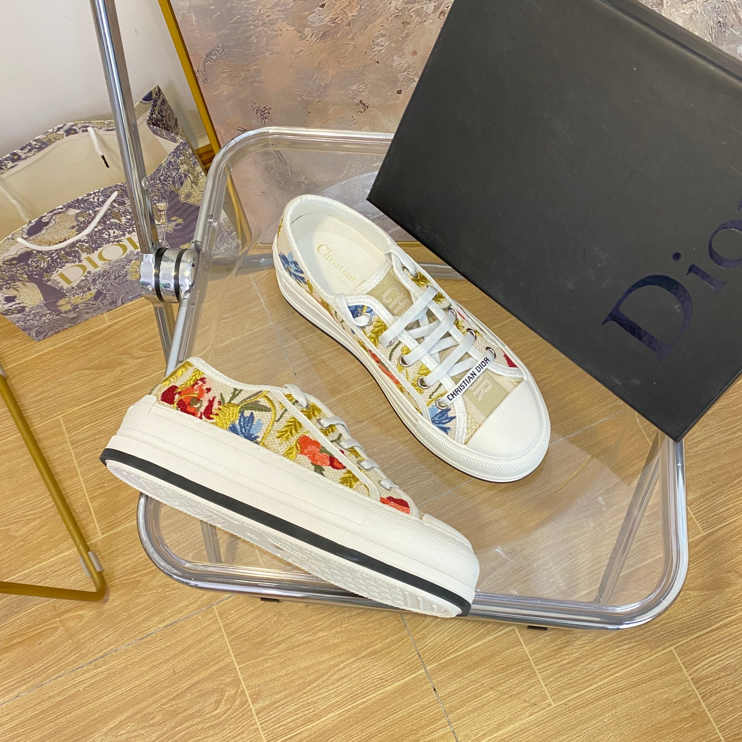 Dior low top classic casual shoes small cloth shoes