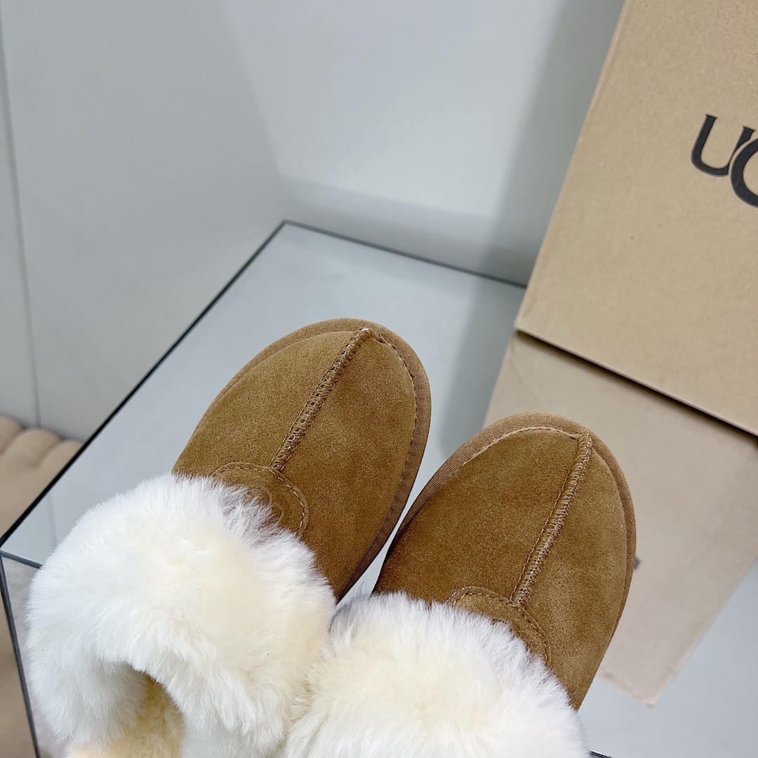ugg fuzzy slipper-Luxeon