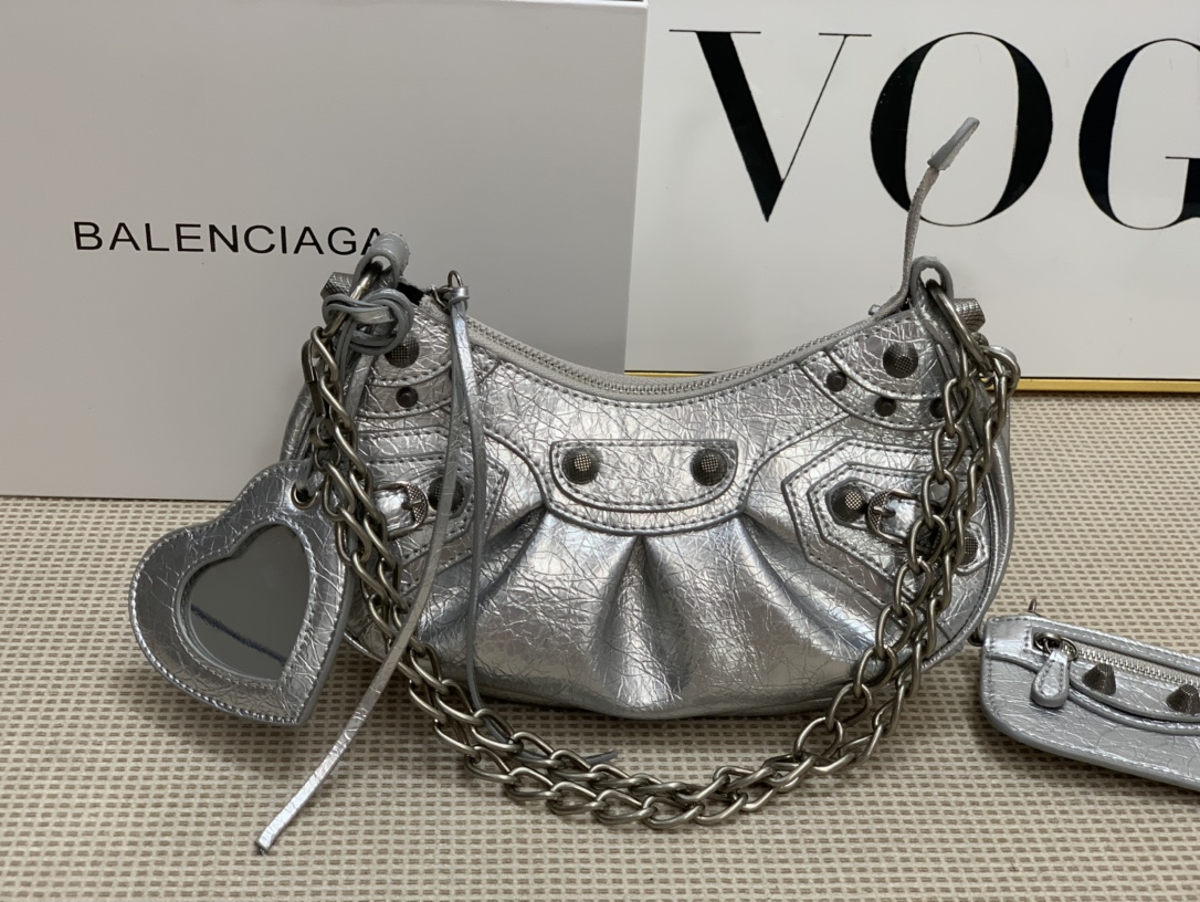 B style cagole handbag-Luxeon