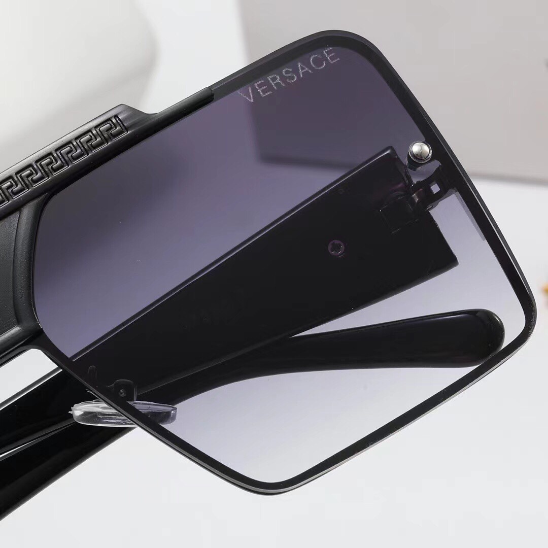 Fashion Square Sunglasses-Luxeon