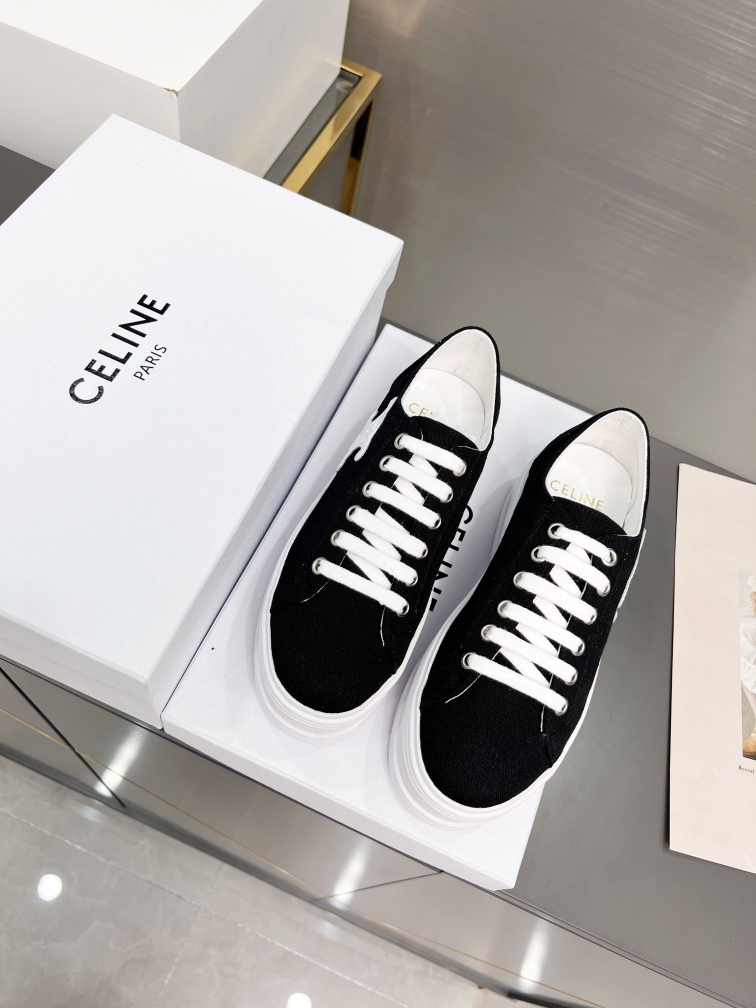 C style low heel canvas casual shoes-Luxeon