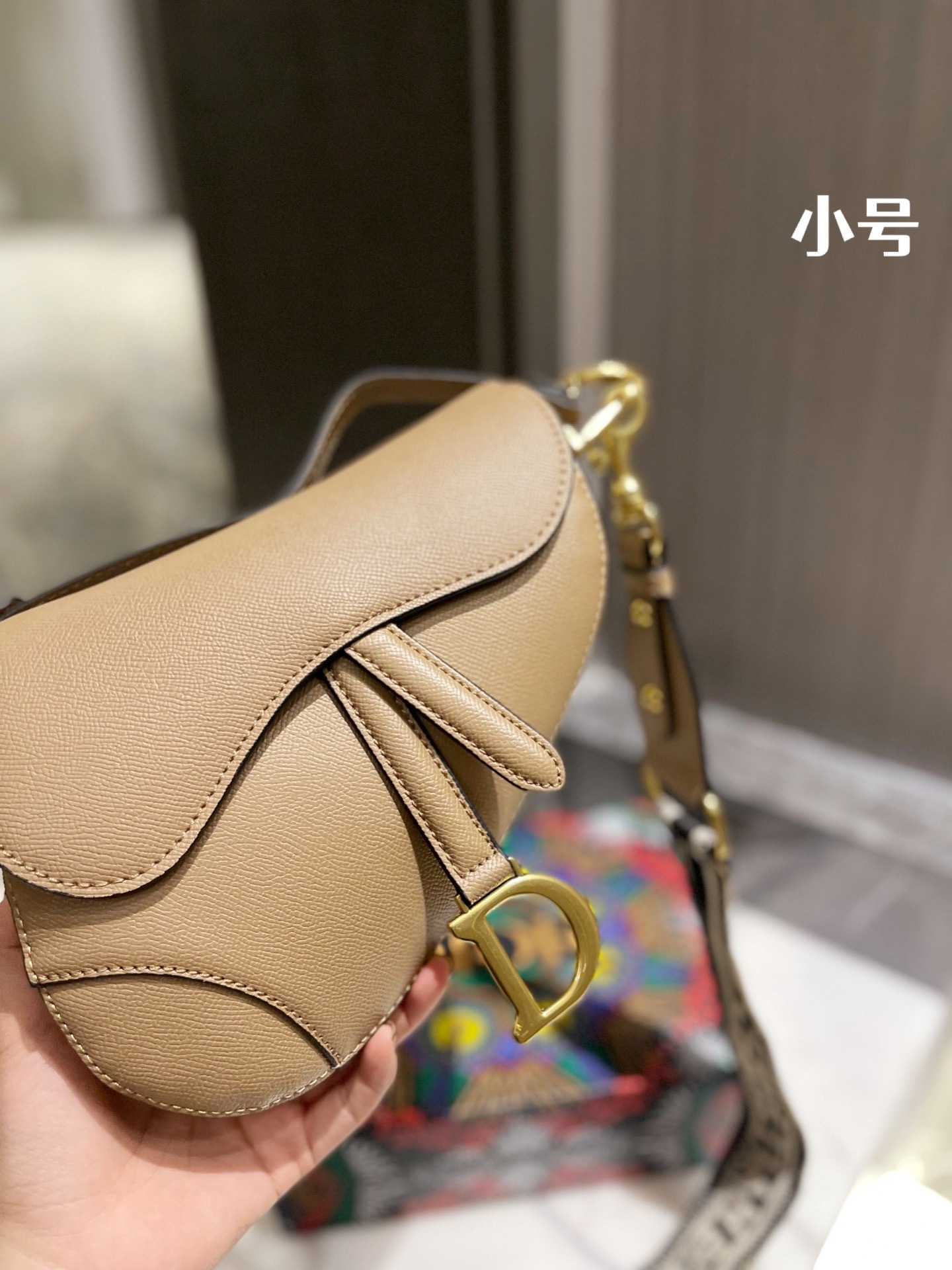 D style saddle handbags-Luxeon