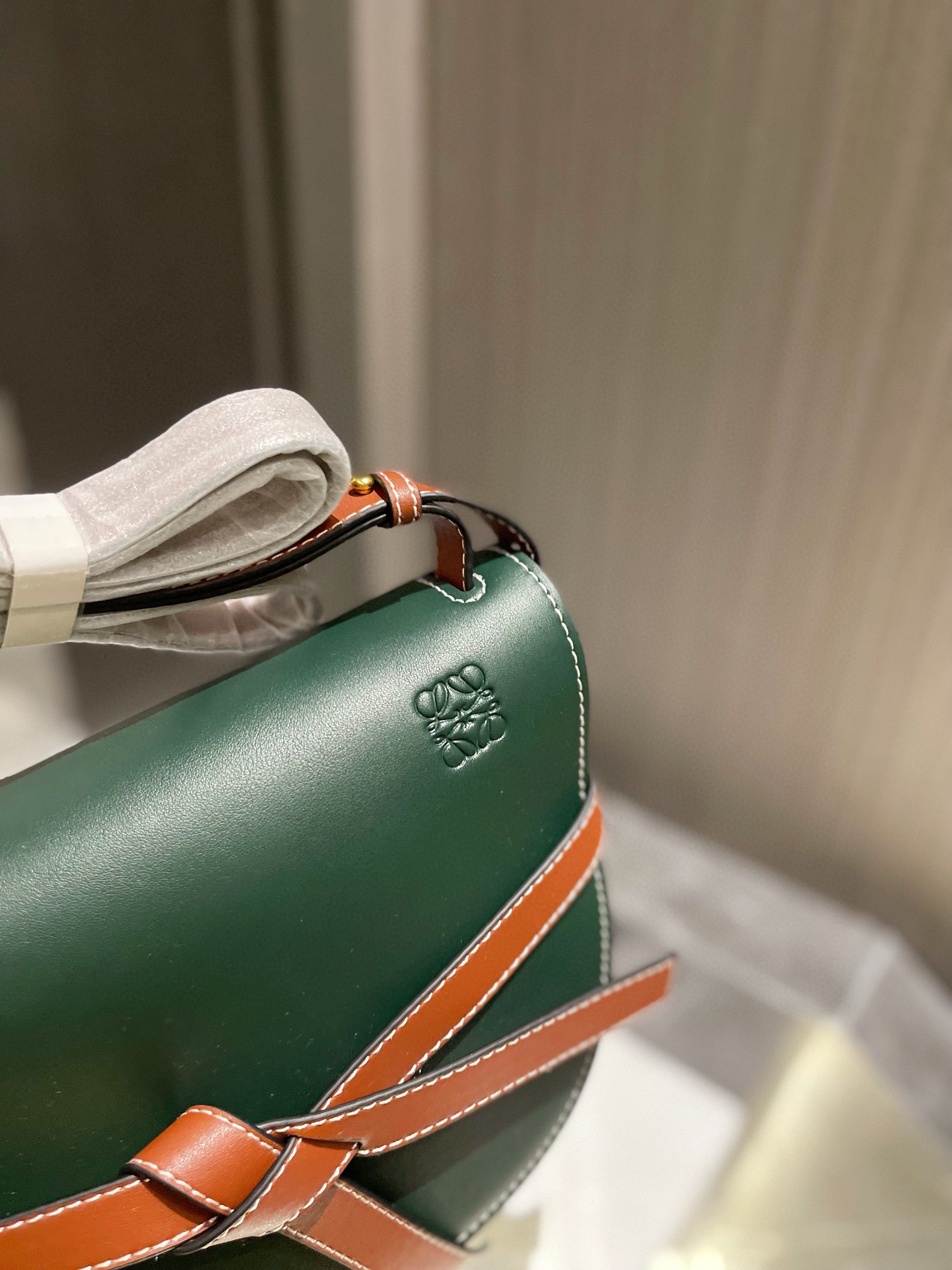 L style Gate Bag Saddle Bag Crossbody Bag-Luxeon