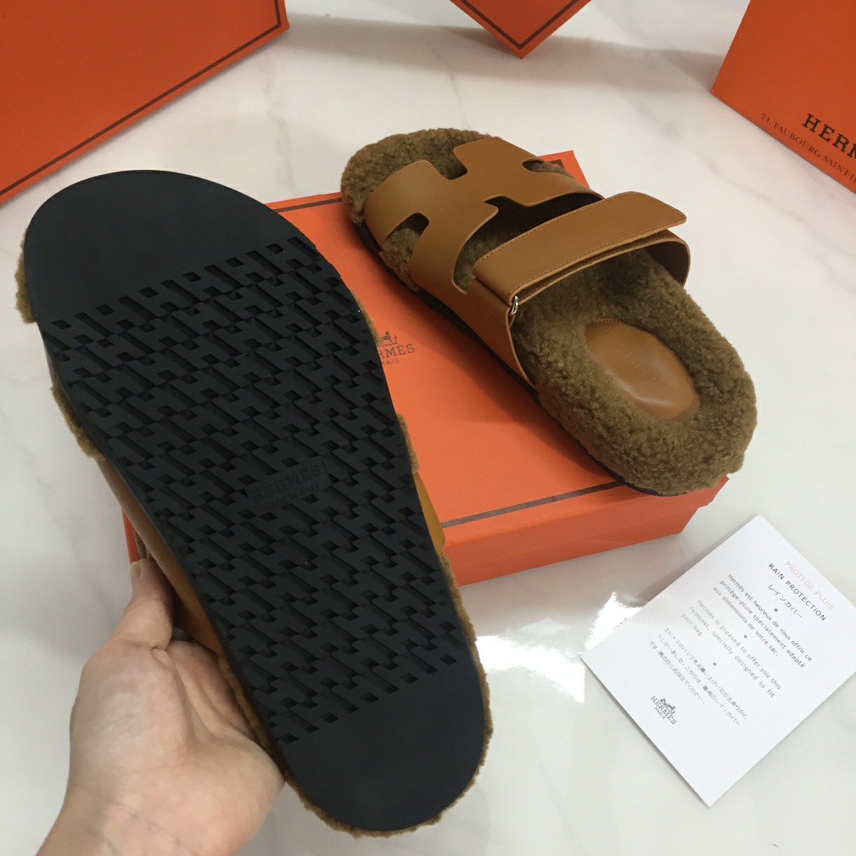 H style new winter wool slippers-Luxeon