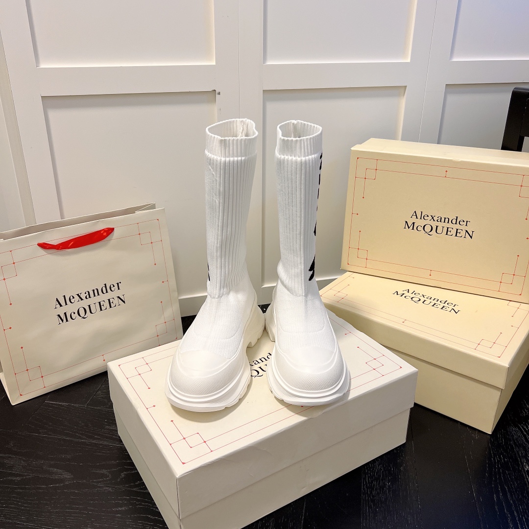 Alexander McQueen women sneakers sock boots-Luxeon