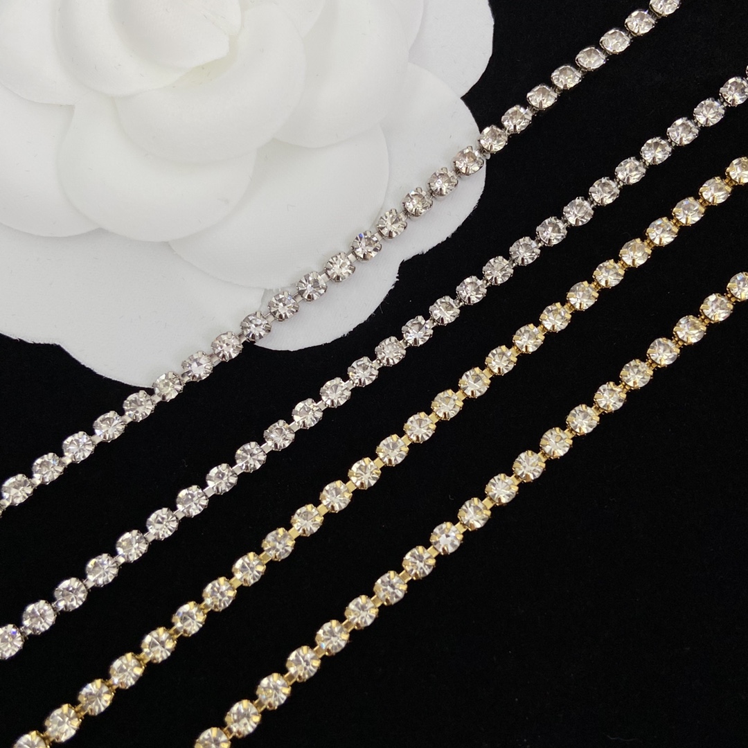 Saint Laurent new star necklace-Luxeon