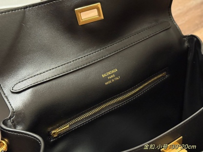 Women handbag 30*20*10cm