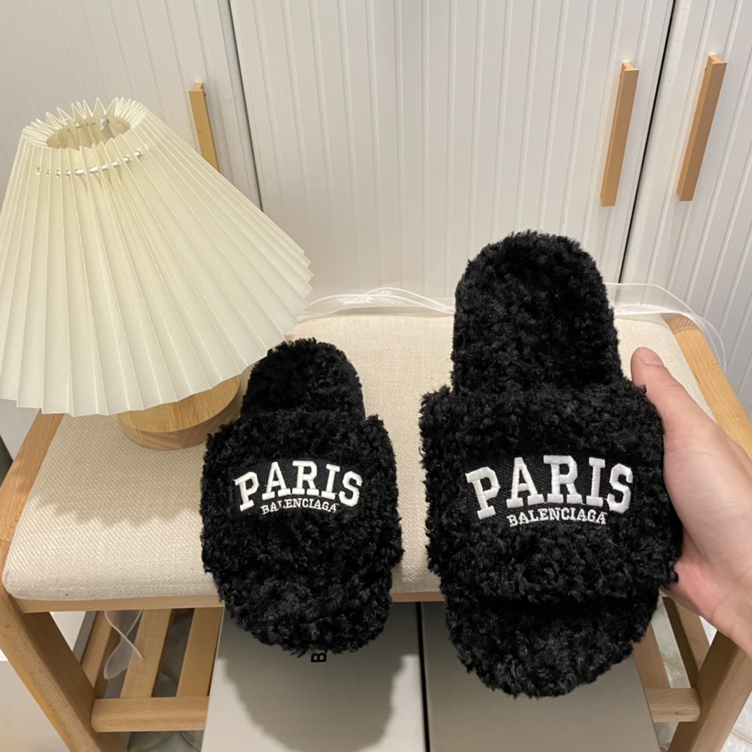 B style winter new fuzz fur slippers-Luxeon