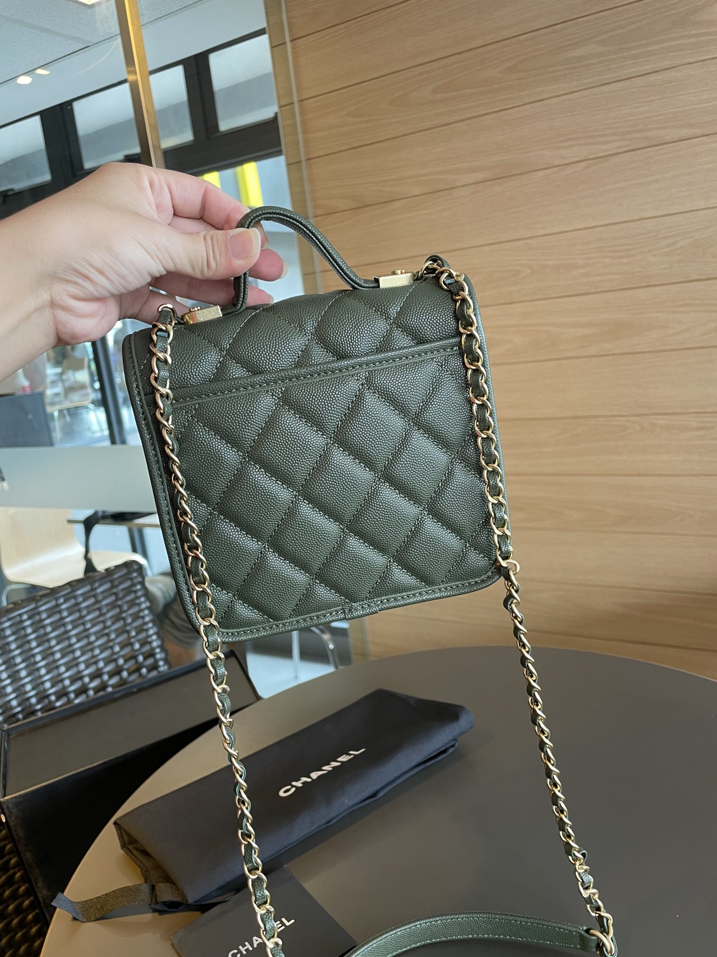 C style 22k handbag-Luxeon