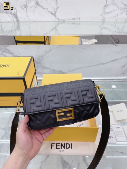 F style handbags shoulder bags-Luxeon