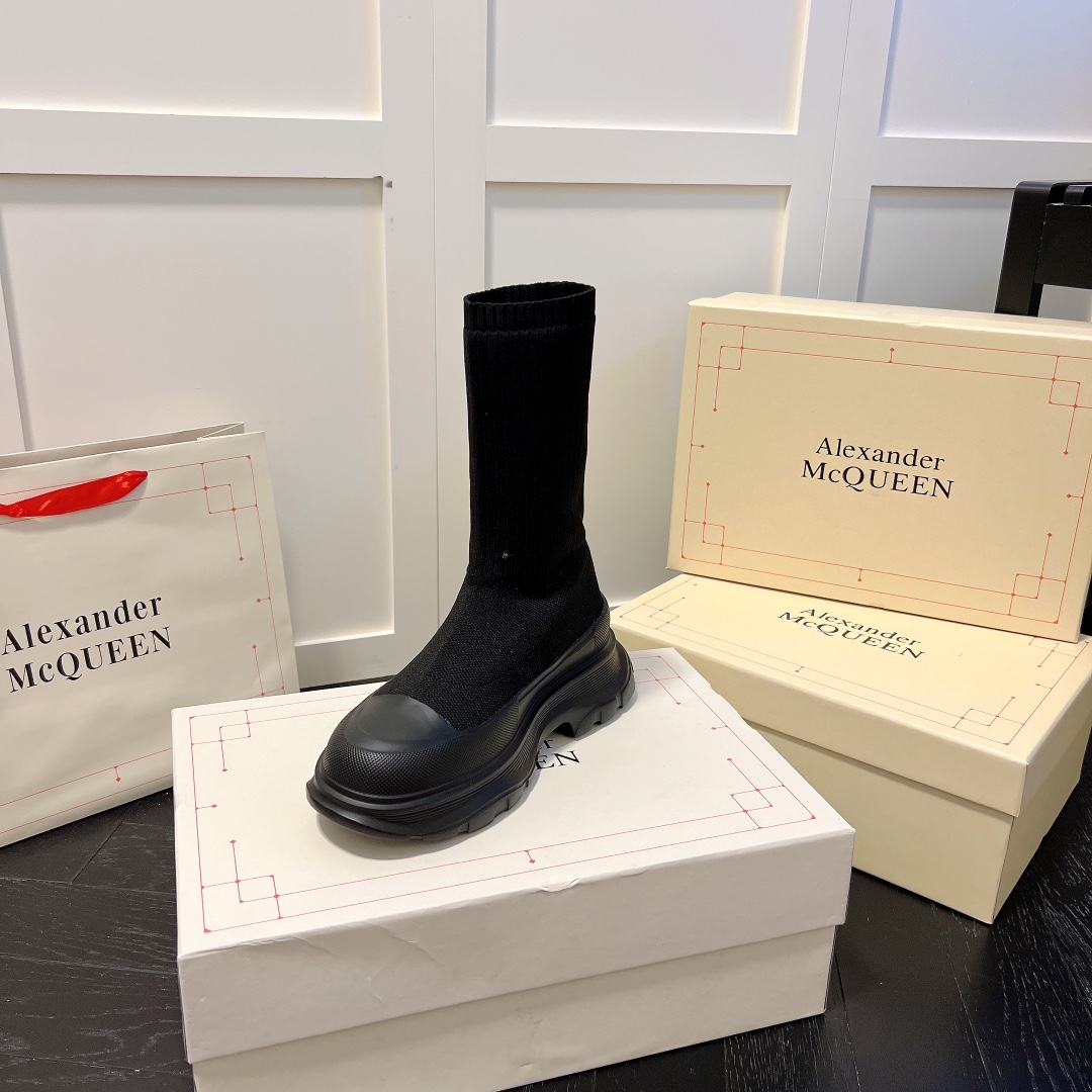 Alexander McQueen women sneakers sock boots-Luxeon