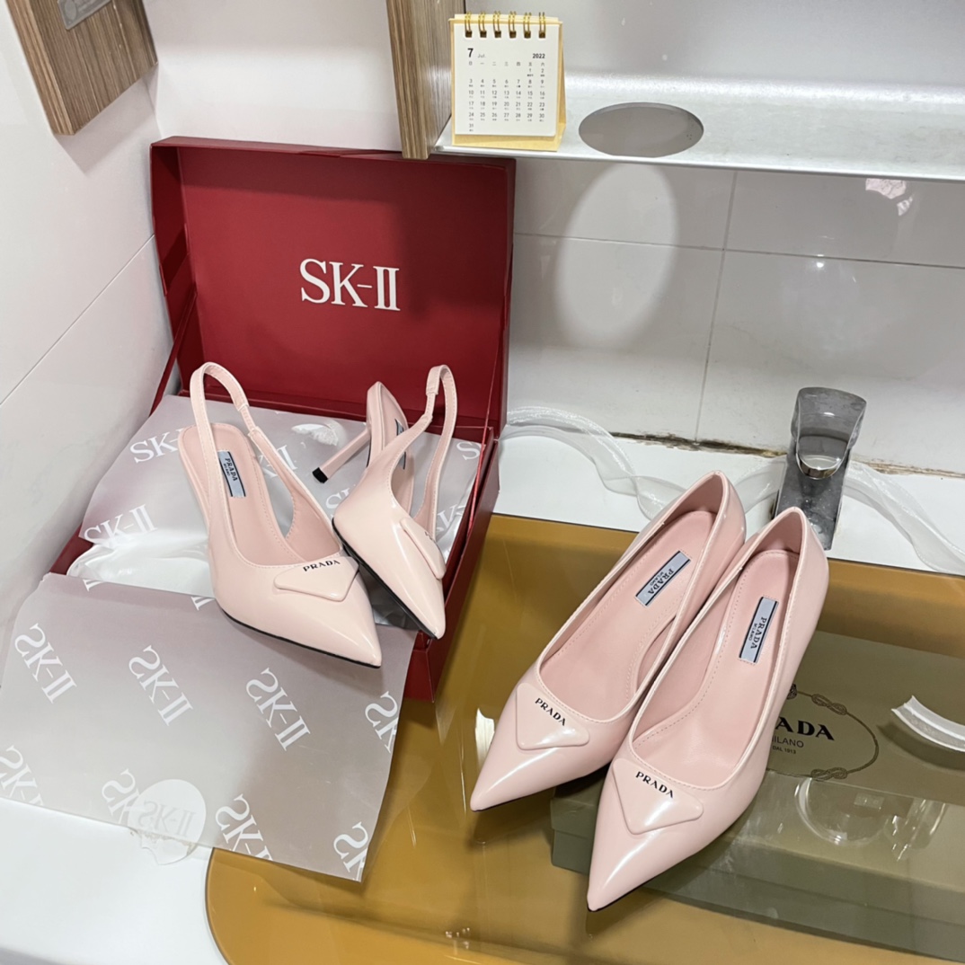 P style classic patent leather sandals high heels-Luxeon