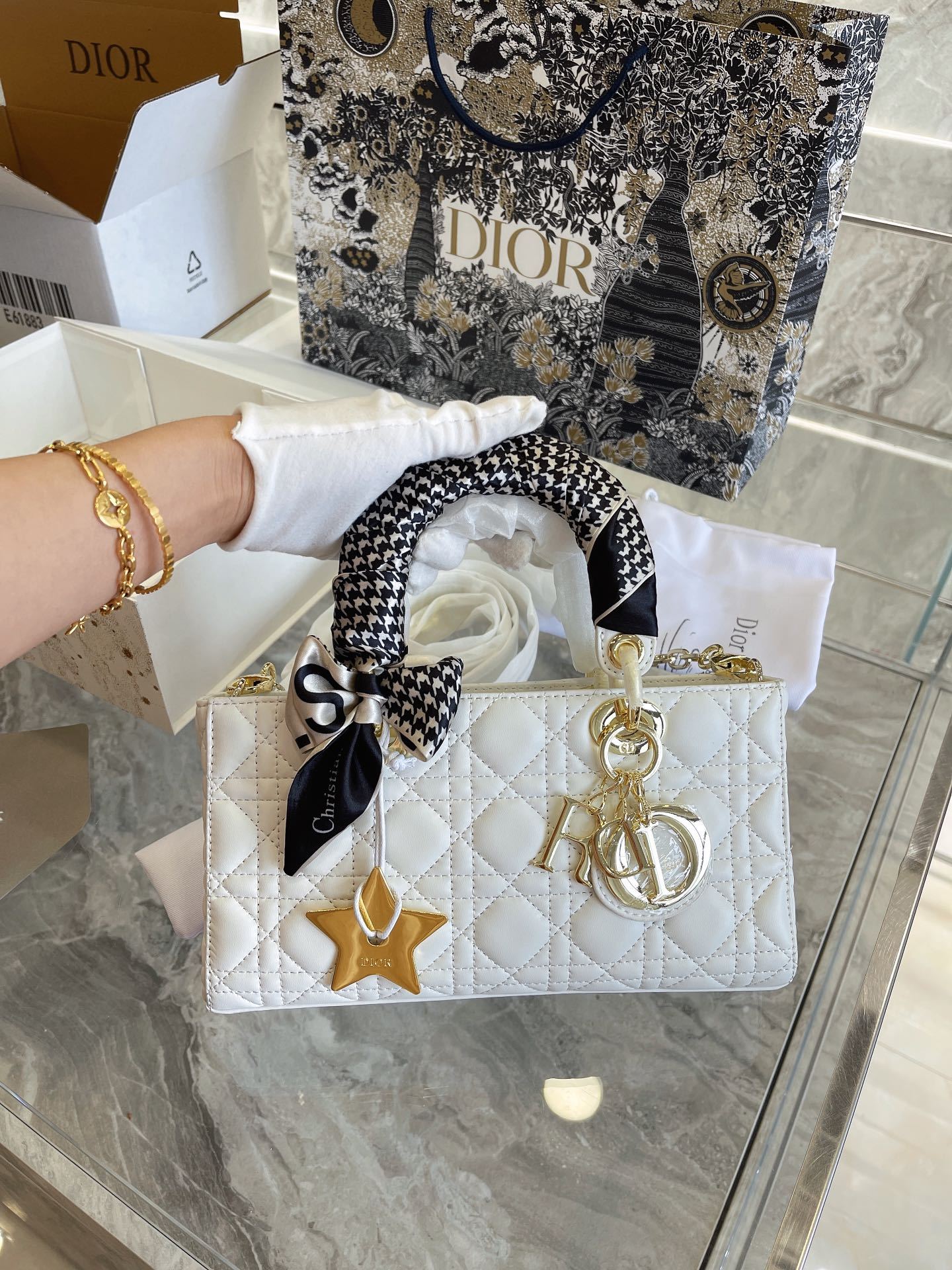 D style Lady D-joy Handbags-Luxeon