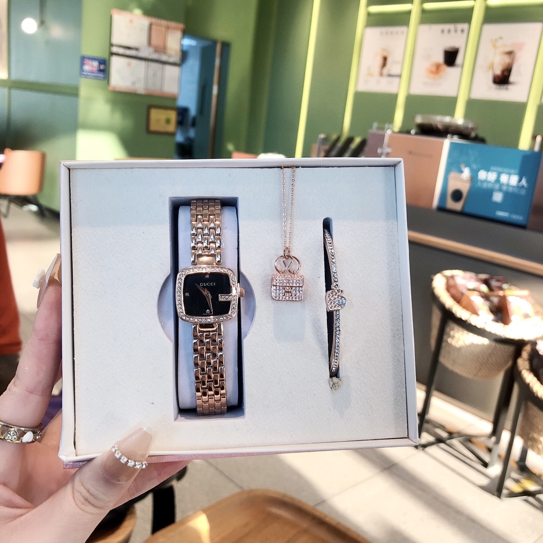 G style Three-piece Set Watch Necklace Bracelet Titanium Steel Ornaments-Luxeon