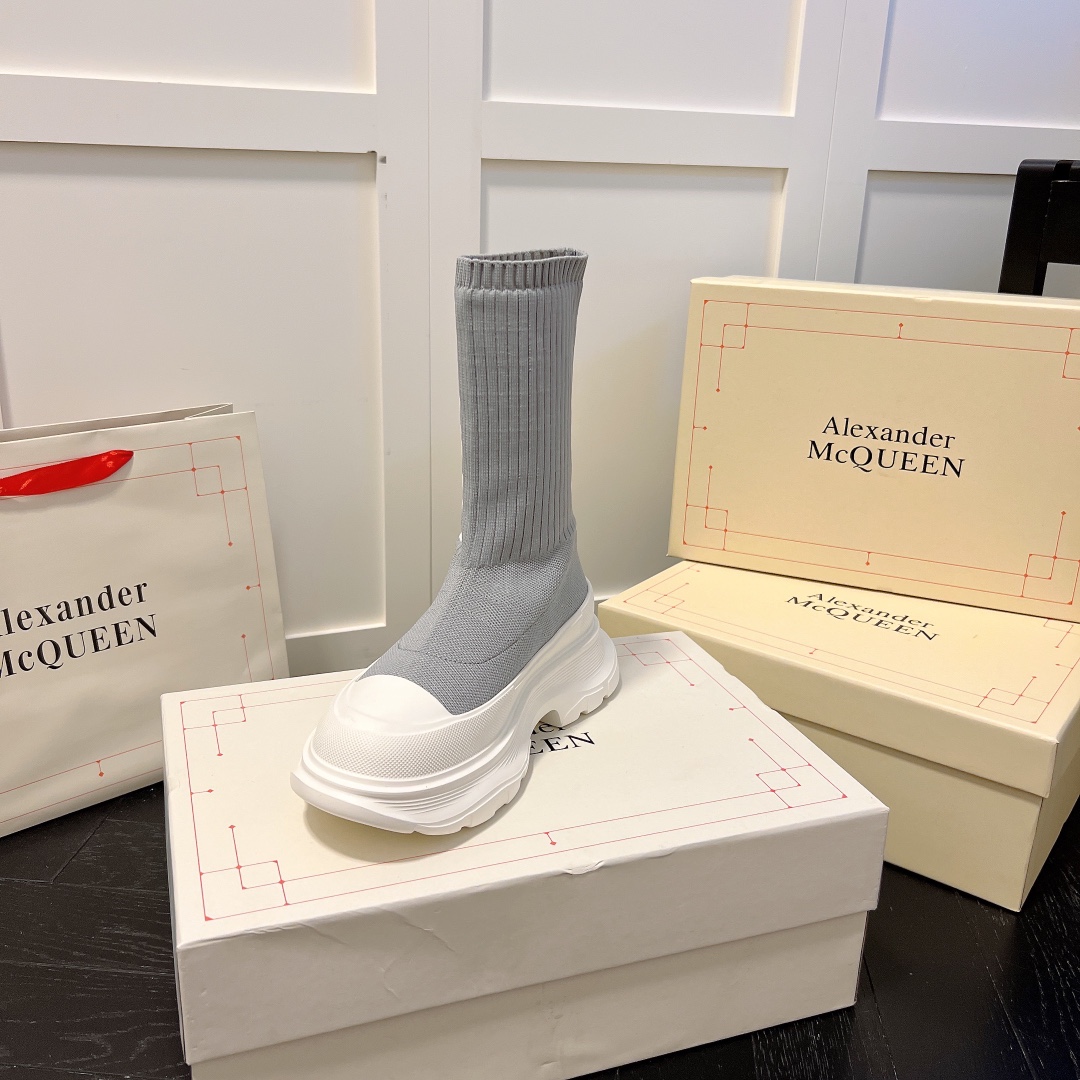 Alexander McQueen women sneakers sock boots-Luxeon
