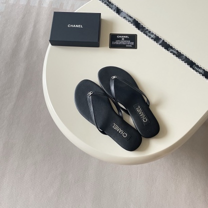 Flip-flops 35-42