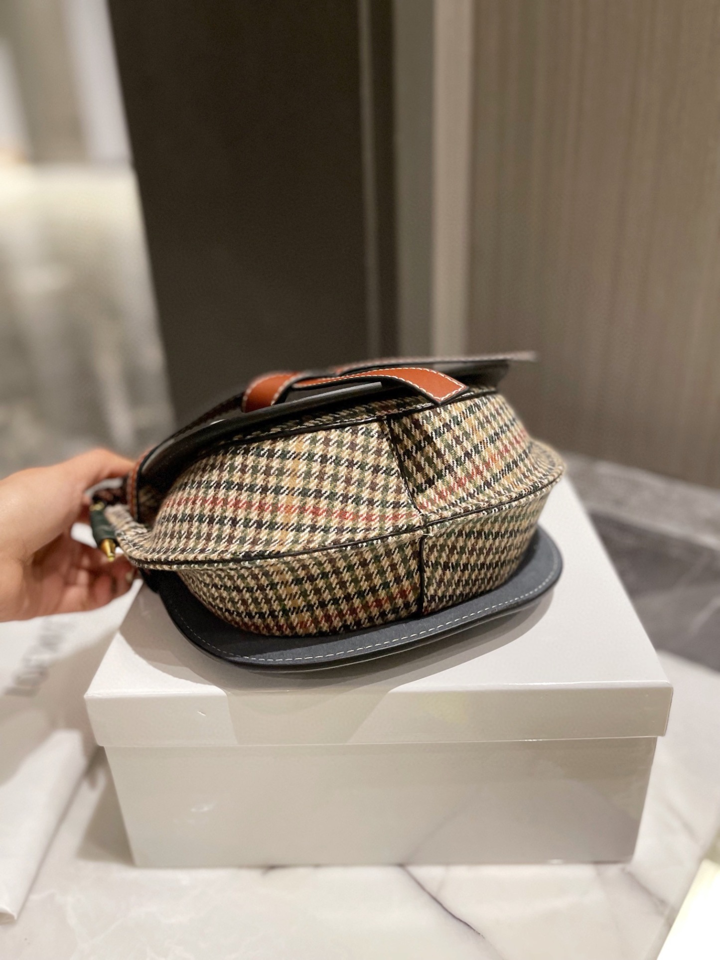 L style Gate Bag Saddle Bag Crossbody Bag-Luxeon