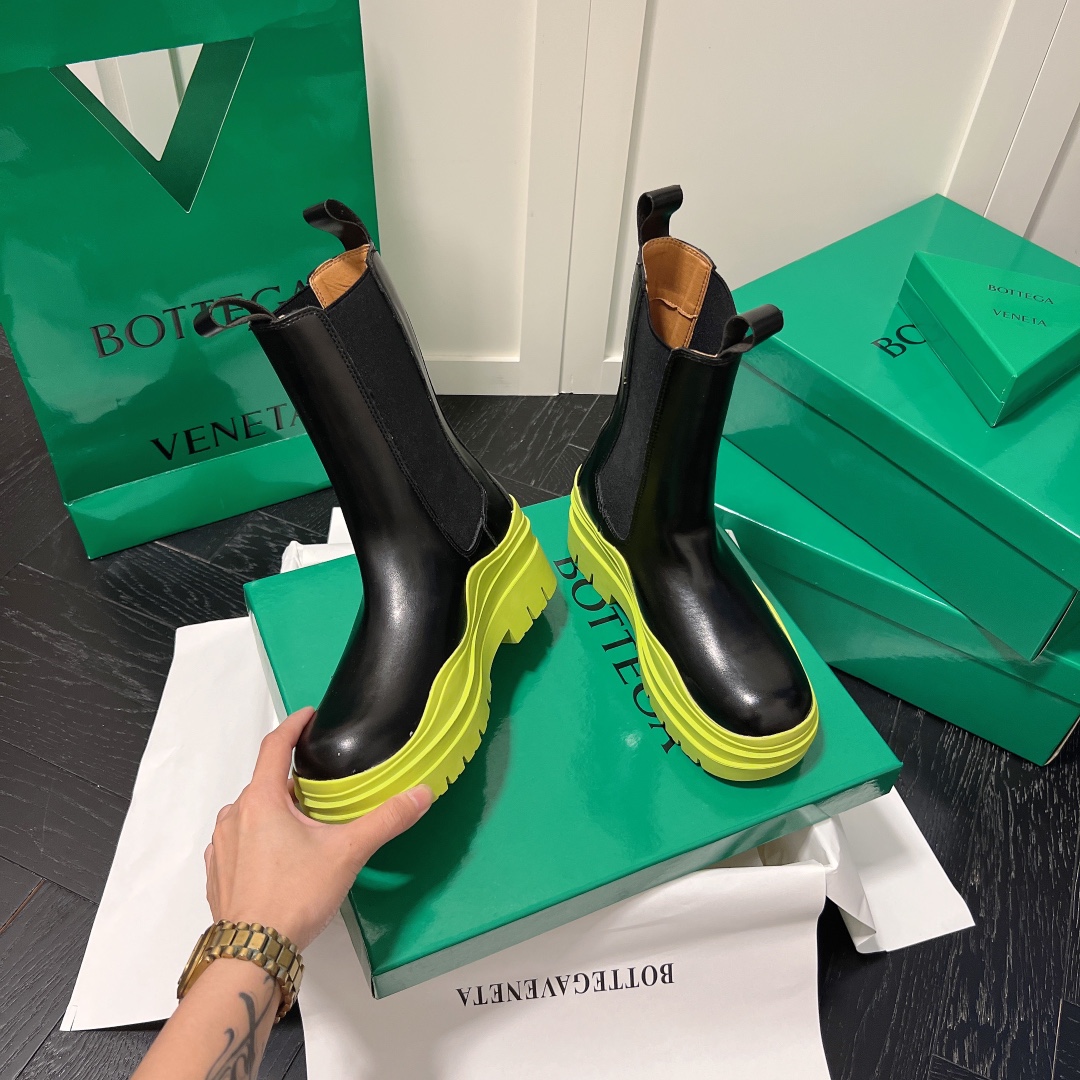 Bottega Venet mid-calf heeled boots-Luxeon