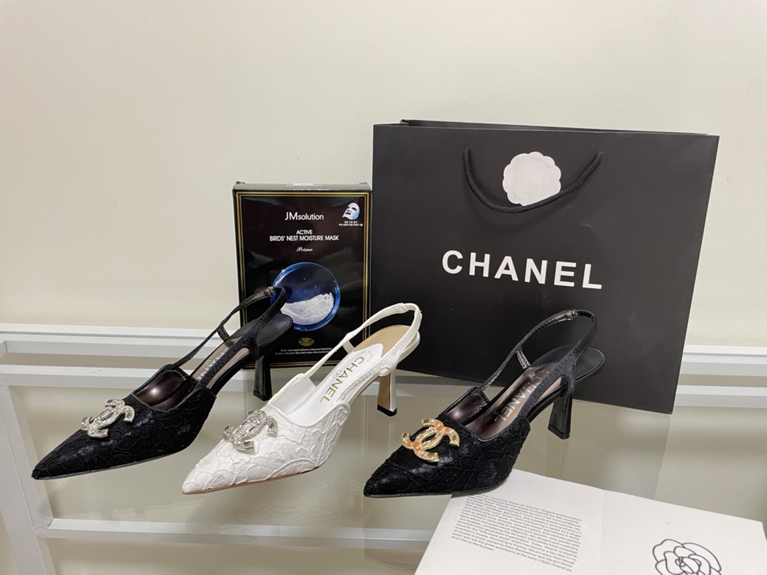 C style Vintage double-C sandals-Luxeon