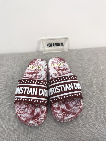 D style's New Flat Bottom Comfortable Non-slip Slippers-Luxeon