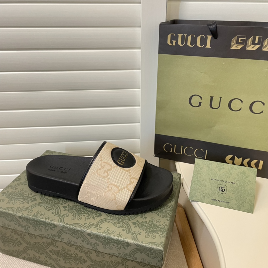 G style couple thick sole sandals-Luxeon