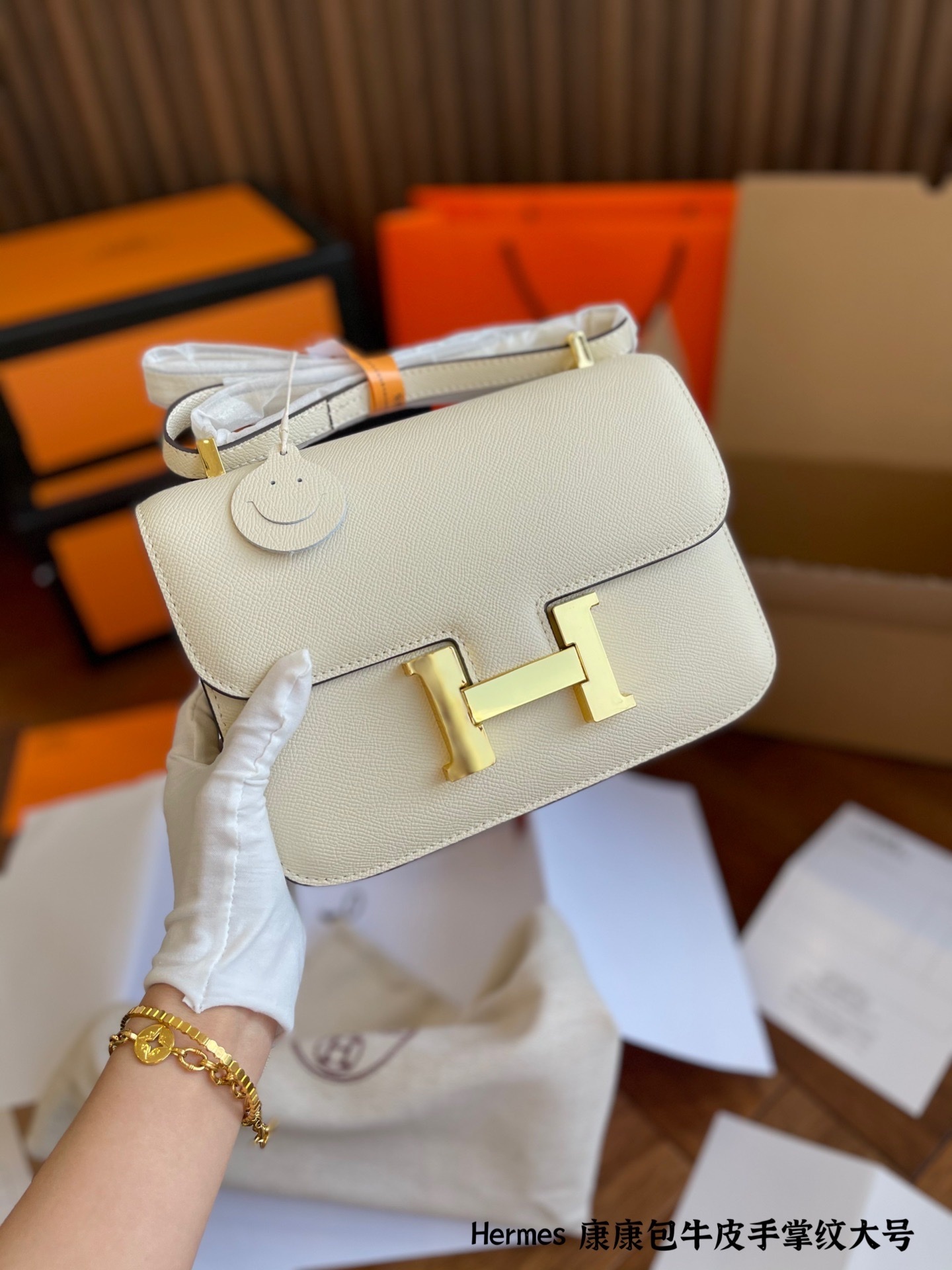 H style Handbags Square Shoulder Bags-Luxeon