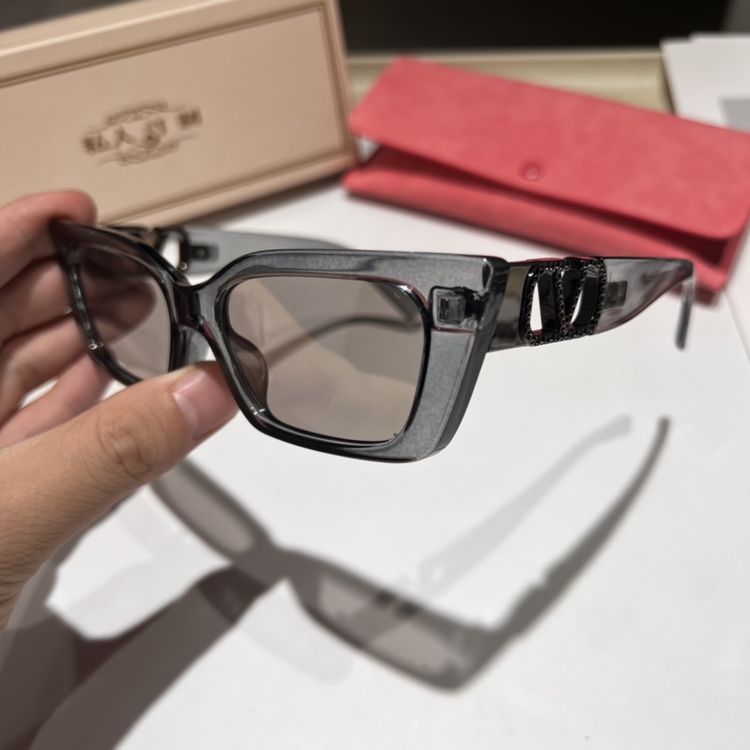 Va Fashion Sunglasses-Luxeon