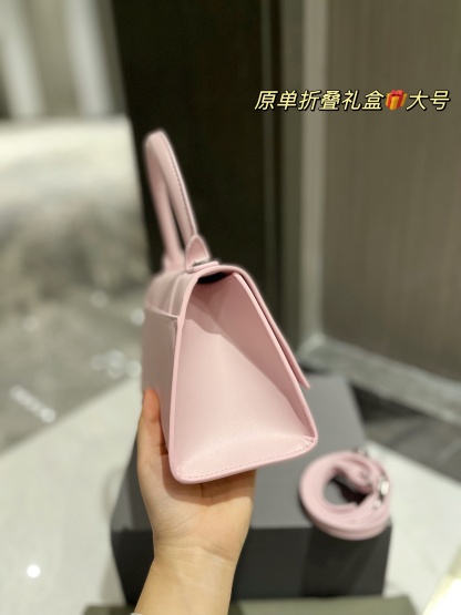 B style Hourglass Handbags Pink-Luxeon